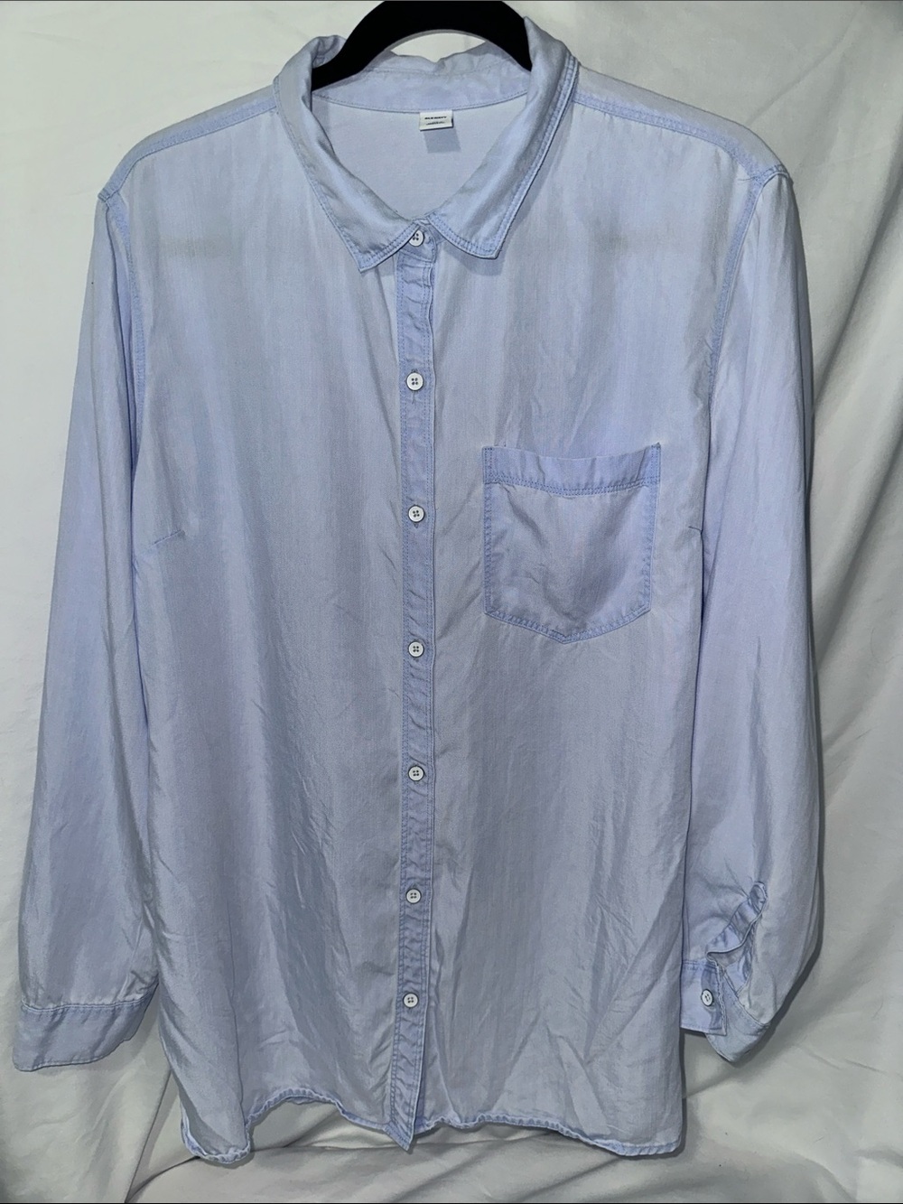 Old Navy Pale Blue women’s Casual Button-Down Shirt